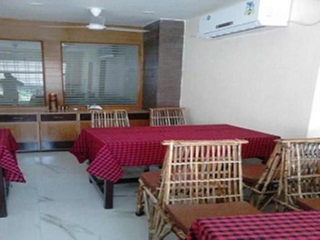 Devoy Inn Hotel Rishikesh Restaurant